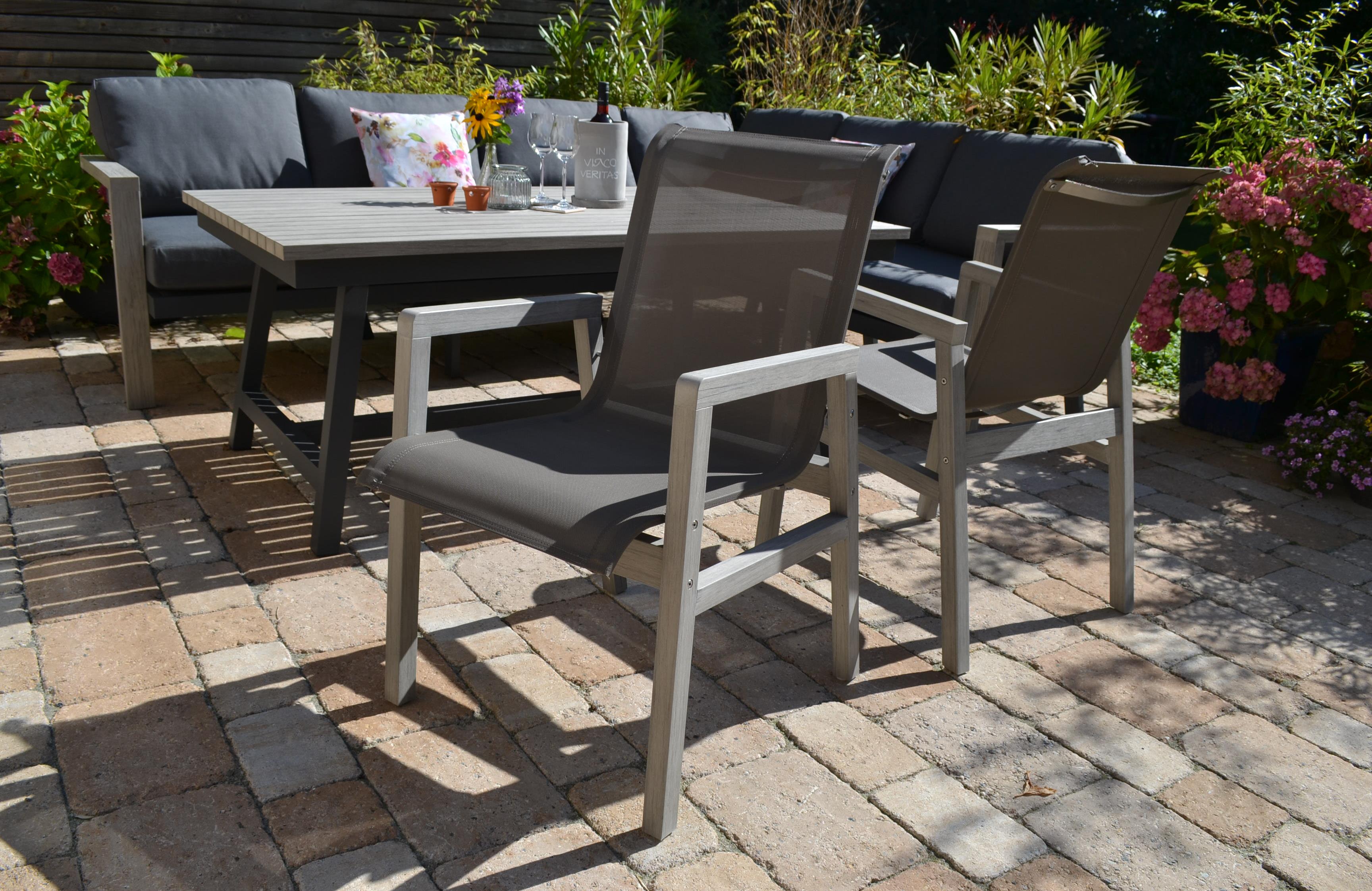 Garten Ecklounge Morgana + 1 Sessel + 2 Stühle Flavium + Tisch 165x100cm Grey - lange Seite links